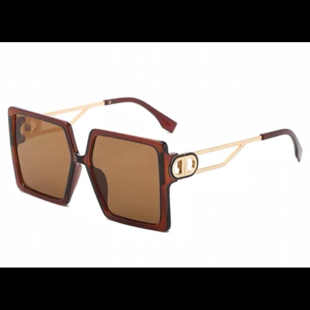 Exquisite Sunglasses Oversized 😎😎😎😎 - Picture 8 of 10